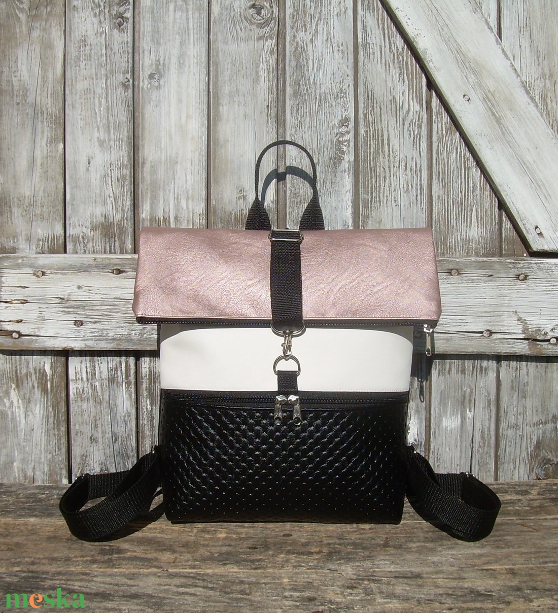 ROLL TOP CITY BAG : Metálos elegancia 5. - táska & tok - hátizsák - roll top hátizsák - Meska.hu ROLL TOP CITY BAG : Metálos elegancia 5. - táska & tok - hátizsák - roll top hátizsák - Meska.hu