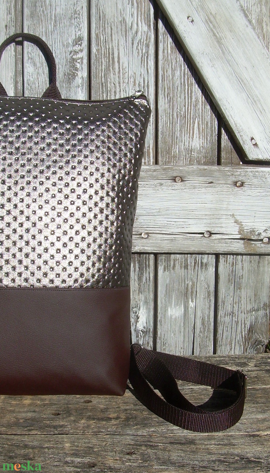 CITY BAG 2IN1 HÁTIZSÁK/OLDALTÁSKA : Metálos elegancia barnával - táska & tok - hátizsák - hátizsák - Meska.hu CITY BAG 2IN1 HÁTIZSÁK/OLDALTÁSKA : Metálos elegancia barnával - táska & tok - hátizsák - hátizsák - Meska.hu