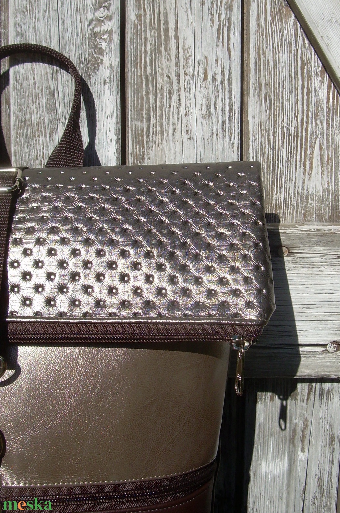 ROLL TOP CITY BAG : Metálos elegancia barnával - táska & tok - hátizsák - roll top hátizsák - Meska.hu ROLL TOP CITY BAG : Metálos elegancia barnával - táska & tok - hátizsák - roll top hátizsák - Meska.hu