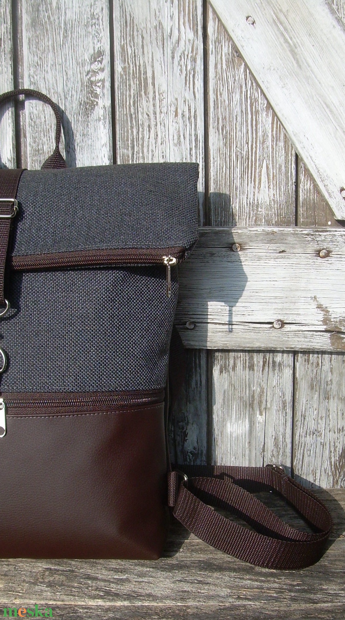 ROLL TOP CITY BAG : Variációk barna bőrre szürke szövettel - táska & tok - hátizsák - roll top hátizsák - Meska.hu ROLL TOP CITY BAG : Variációk barna bőrre szürke szövettel - táska & tok - hátizsák - roll top hátizsák - Meska.hu