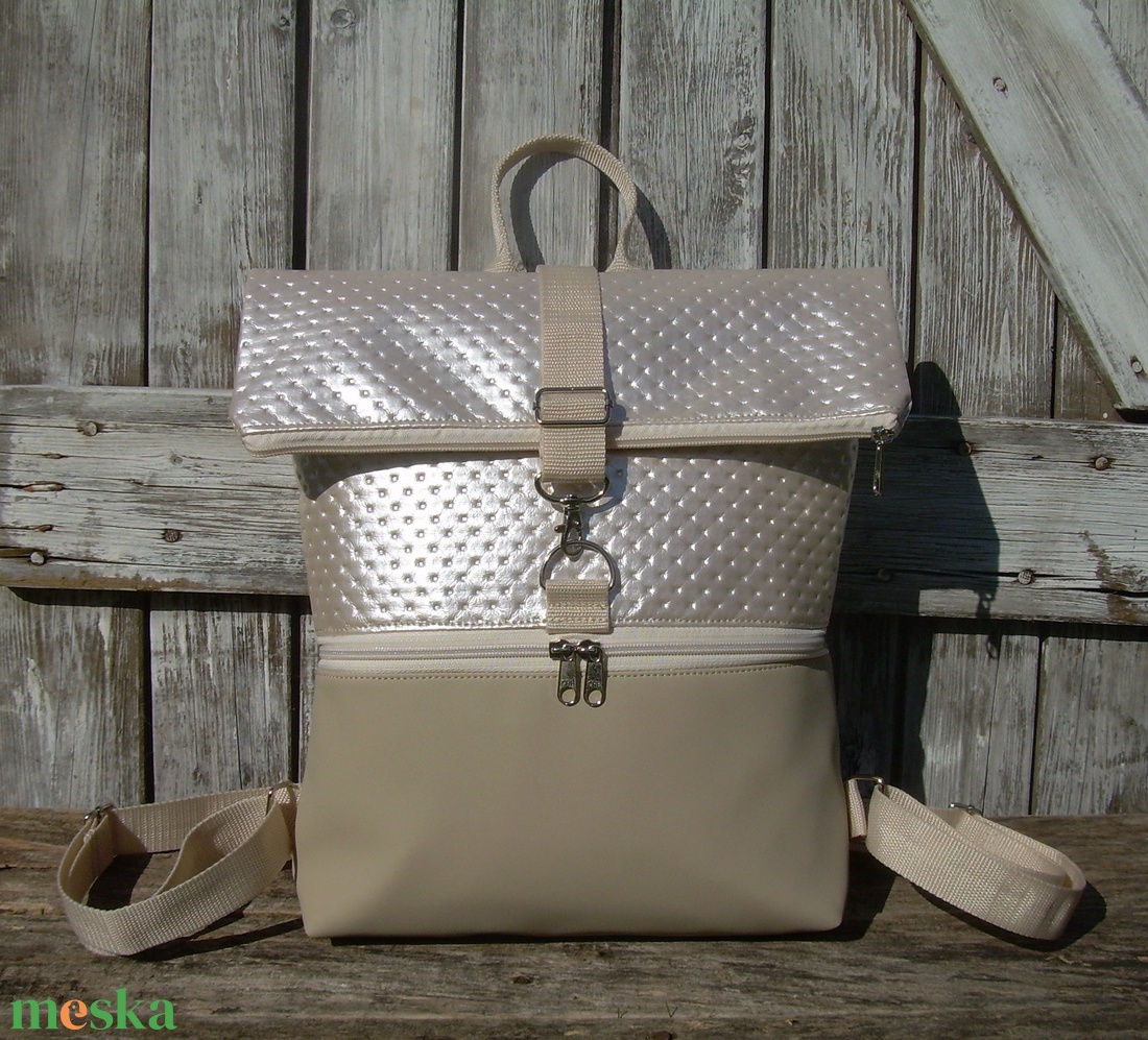KÉSZLETEN! - VÍZÁLLÓ ROLL TOP CITY BAG : Metálos elegancia bézzsel - táska & tok - hátizsák - roll top hátizsák - Meska.hu KÉSZLETEN! - VÍZÁLLÓ ROLL TOP CITY BAG : Metálos elegancia bézzsel - táska & tok - hátizsák - roll top hátizsák - Meska.hu
