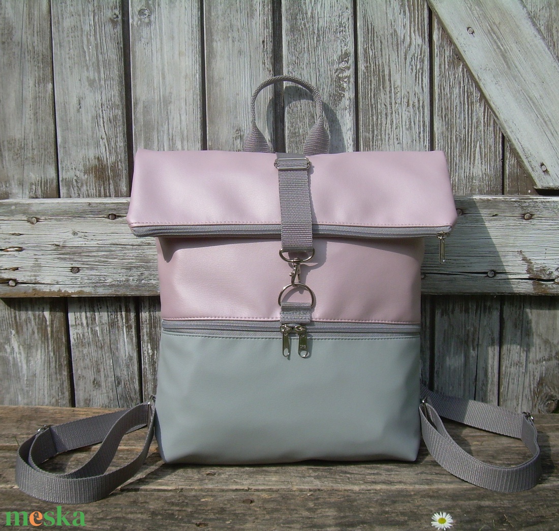 ROLL TOP CITY BAG : Púder gyöngyház rózsaszín szürkével - táska & tok - hátizsák - roll top hátizsák - Meska.hu ROLL TOP CITY BAG : Púder gyöngyház rózsaszín szürkével - táska & tok - hátizsák - roll top hátizsák - Meska.hu