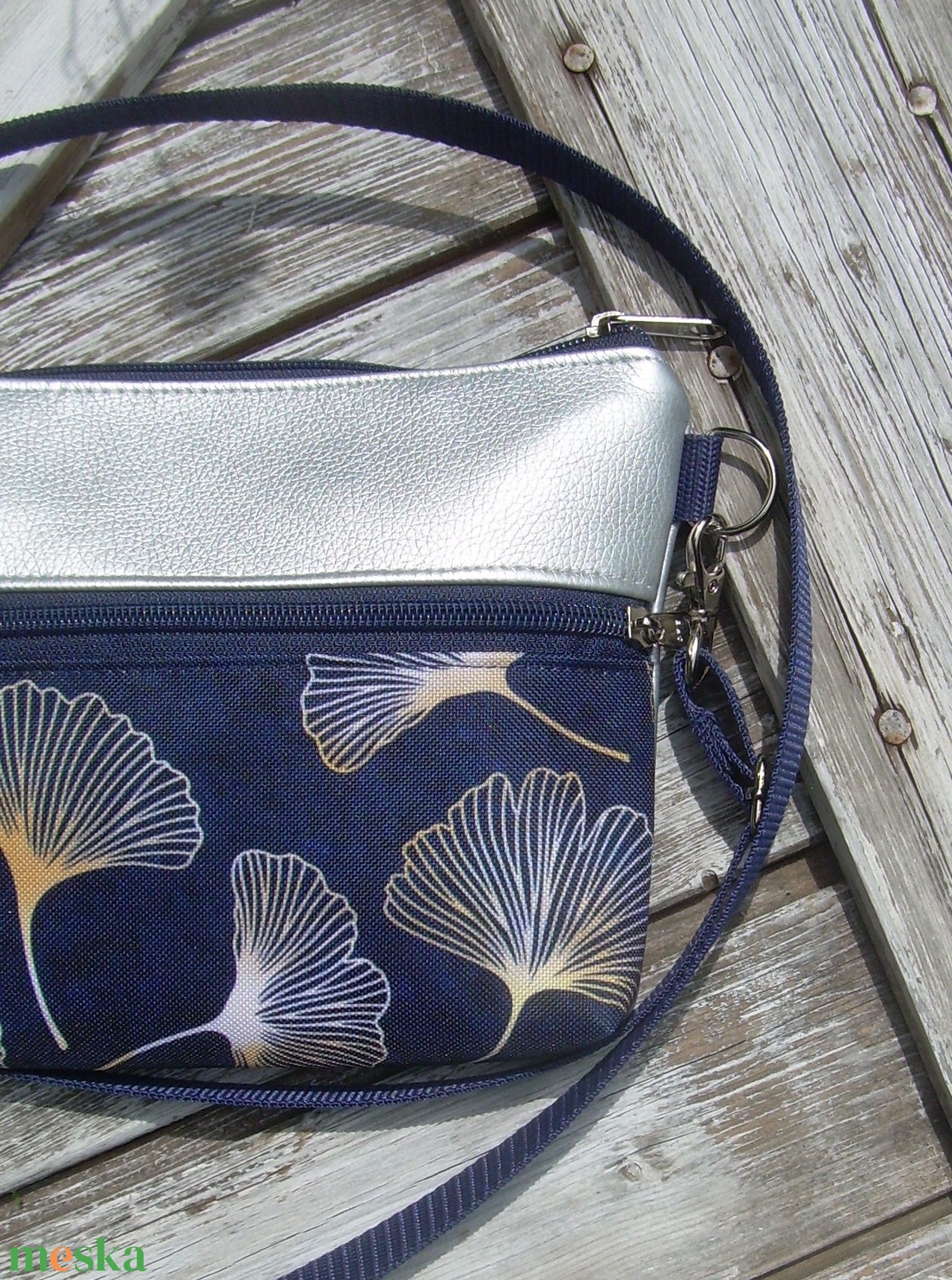 MINI CITY BAG/ÖVTÁSKA : Ezüst és gingko - táska & tok - övtáska - Meska.hu MINI CITY BAG/ÖVTÁSKA : Ezüst és gingko - táska & tok - övtáska - Meska.hu