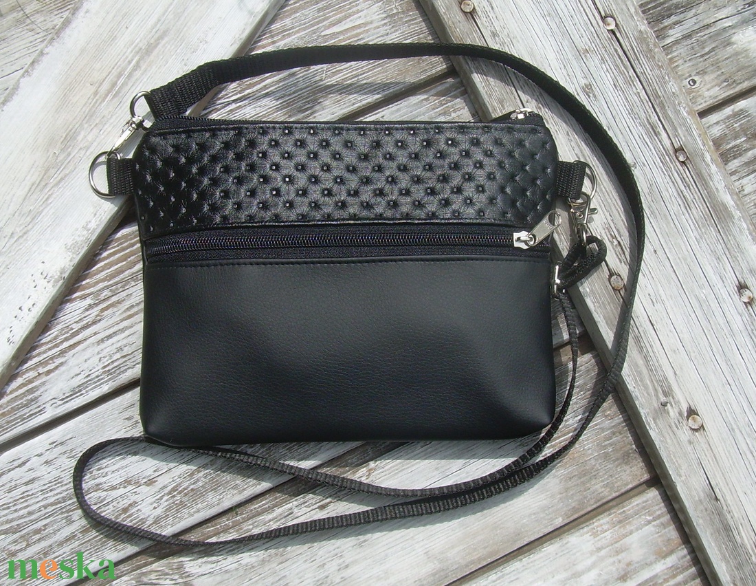 MINI CITY BAG : Elegáns fekete 4 - táska & tok - kézitáska & válltáska - vállon átvethető táska - Meska.hu MINI CITY BAG : Elegáns fekete 4 - táska & tok - kézitáska & válltáska - vállon átvethető táska - Meska.hu
