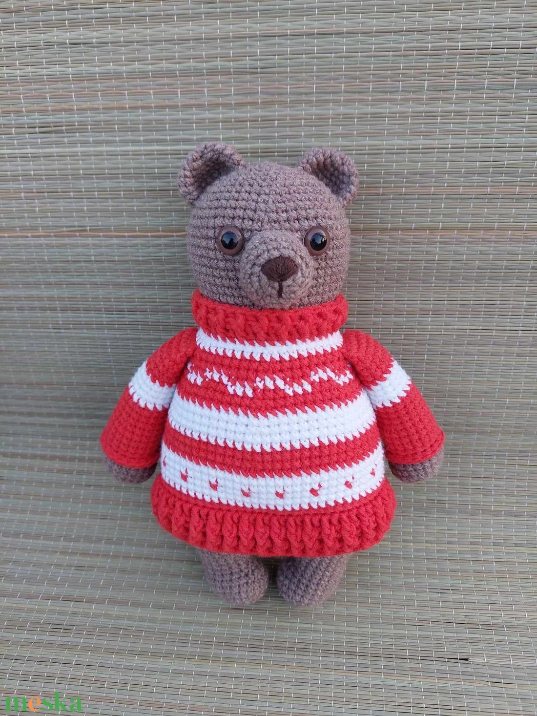 Horgolt pulóveres maci - amigurumi - játék & sport - plüssállat & játékfigura - maci - Meska.hu