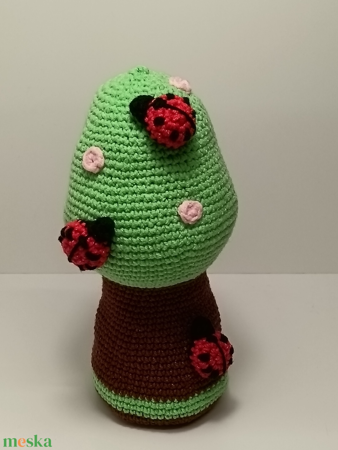 Katicás meglepetésfa amigurumi minta - diy (csináld magad) - szabásminta, útmutató - horgolási minta - Meska.hu Katicás meglepetésfa amigurumi minta - diy (csináld magad) - szabásminta, útmutató - horgolási minta - Meska.hu