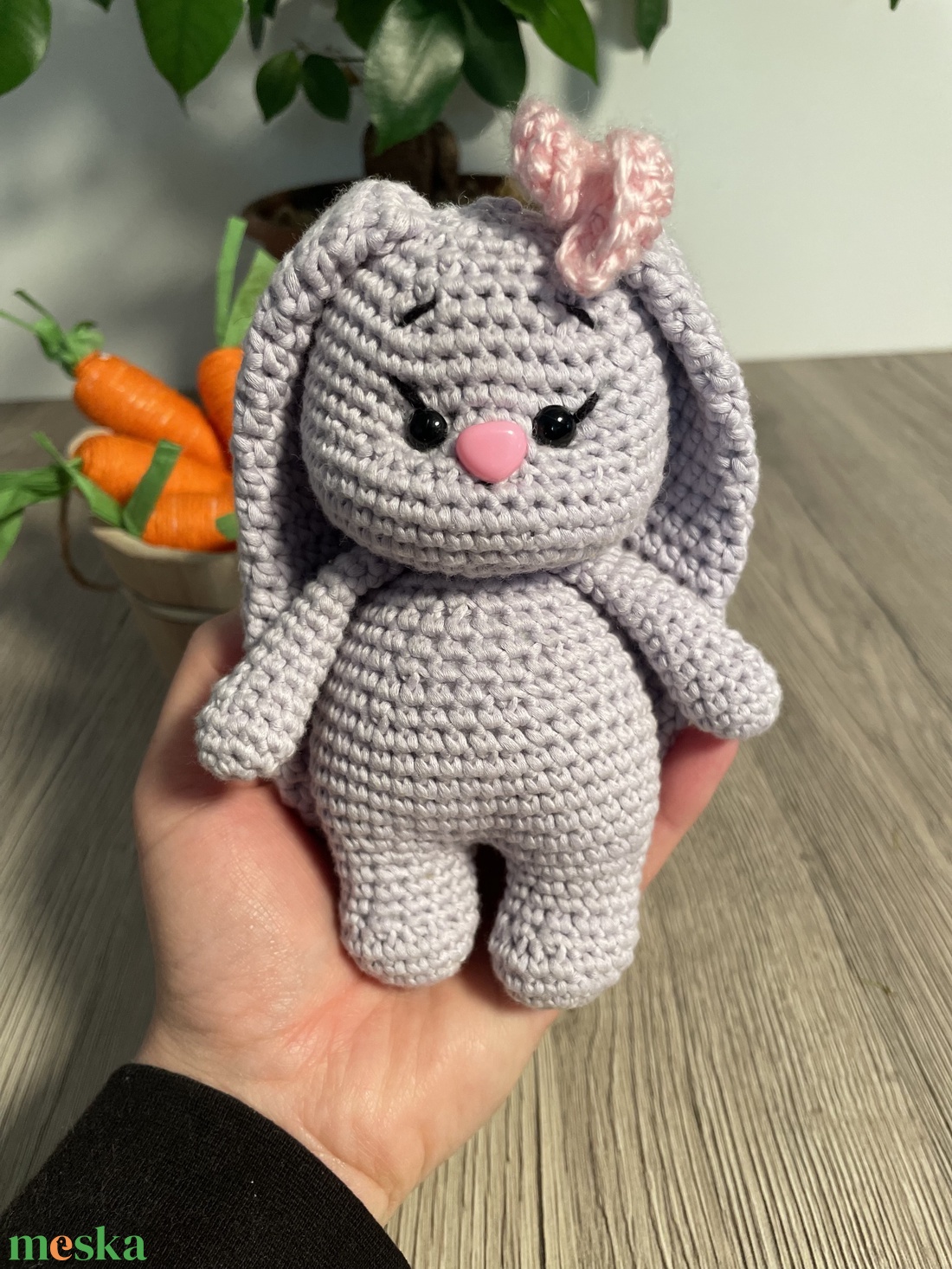 Amigurumi nyuszi masnival - játék & sport - plüssállat & játékfigura - nyuszi - Meska.hu Amigurumi nyuszi masnival - játék & sport - plüssállat & játékfigura - nyuszi - Meska.hu