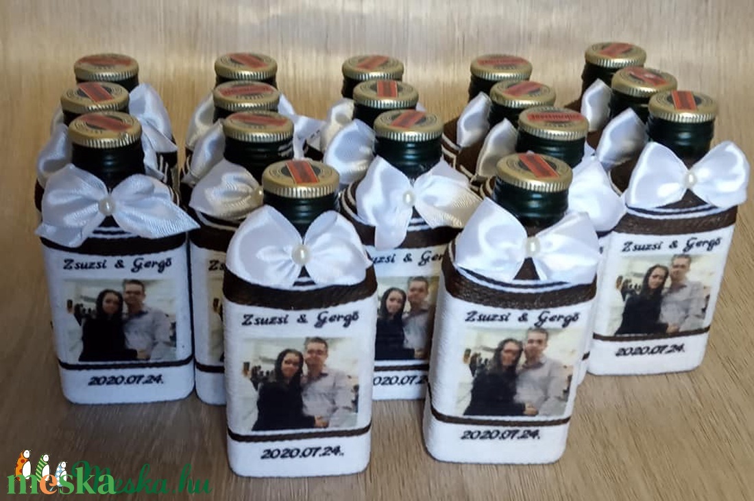 Köszönet ajándék üvegek Egyedi díszüvegek 5 cl-es méretben - esküvő - emlék & ajándék - köszönőajándék - Meska.hu Köszönet ajándék üvegek Egyedi díszüvegek 5 cl-es méretben - esküvő - emlék & ajándék - köszönőajándék - Meska.hu
