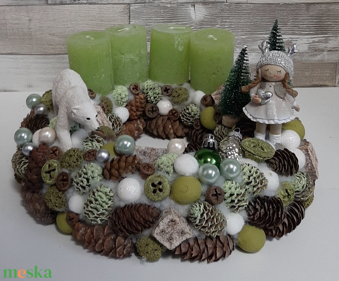 Adventi koszorú zöld árnyalataival - karácsony - adventi díszek - adventi ajtódísz - Meska.hu Adventi koszorú zöld árnyalataival - karácsony - adventi díszek - adventi ajtódísz - Meska.hu
