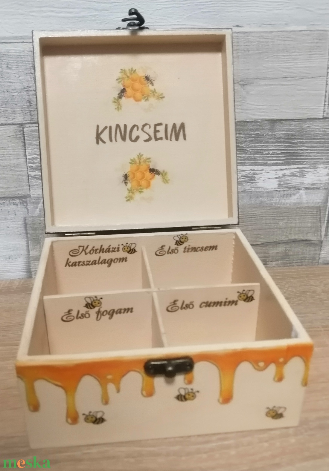 Első kincseim - baba doboz - otthon & életmód - babaszoba, gyerekszoba - babaszoba dekoráció - Meska.hu Első kincseim - baba doboz - otthon & életmód - babaszoba, gyerekszoba - babaszoba dekoráció - Meska.hu