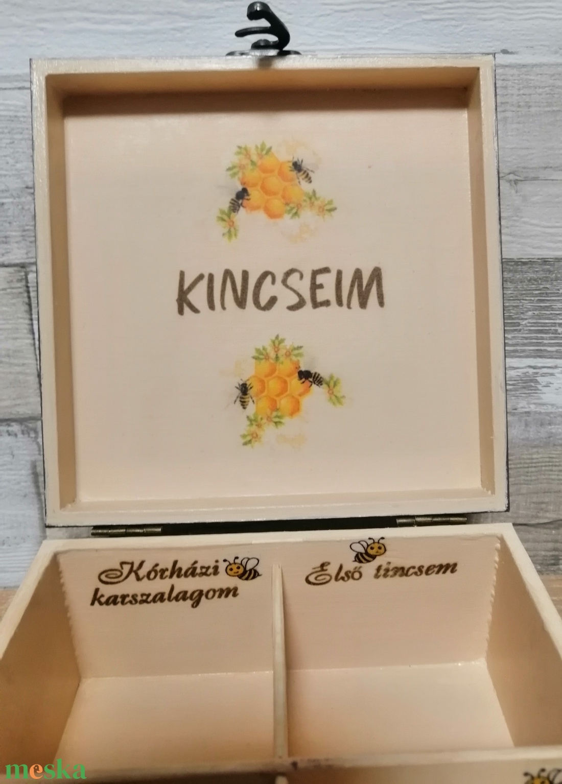 Első kincseim - baba doboz - otthon & életmód - babaszoba, gyerekszoba - babaszoba dekoráció - Meska.hu Első kincseim - baba doboz - otthon & életmód - babaszoba, gyerekszoba - babaszoba dekoráció - Meska.hu