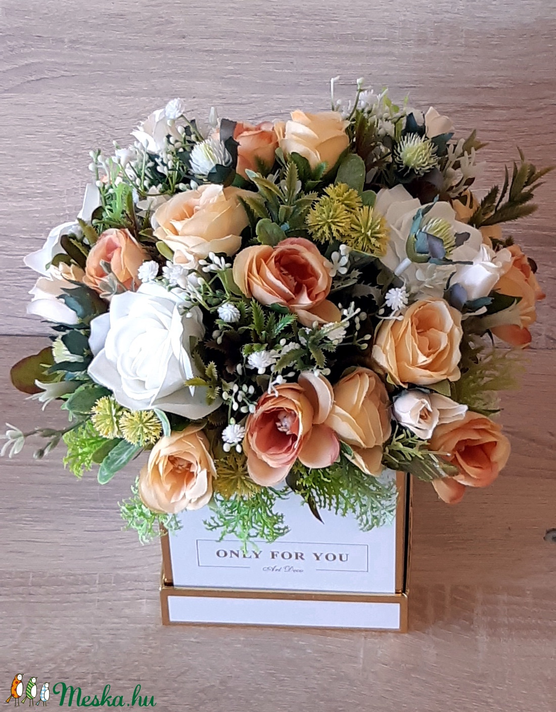 Elegáns box selyemvirágcsokorral - otthon & életmód - dekoráció - Meska.hu Elegáns box selyemvirágcsokorral - otthon & életmód - dekoráció - Meska.hu