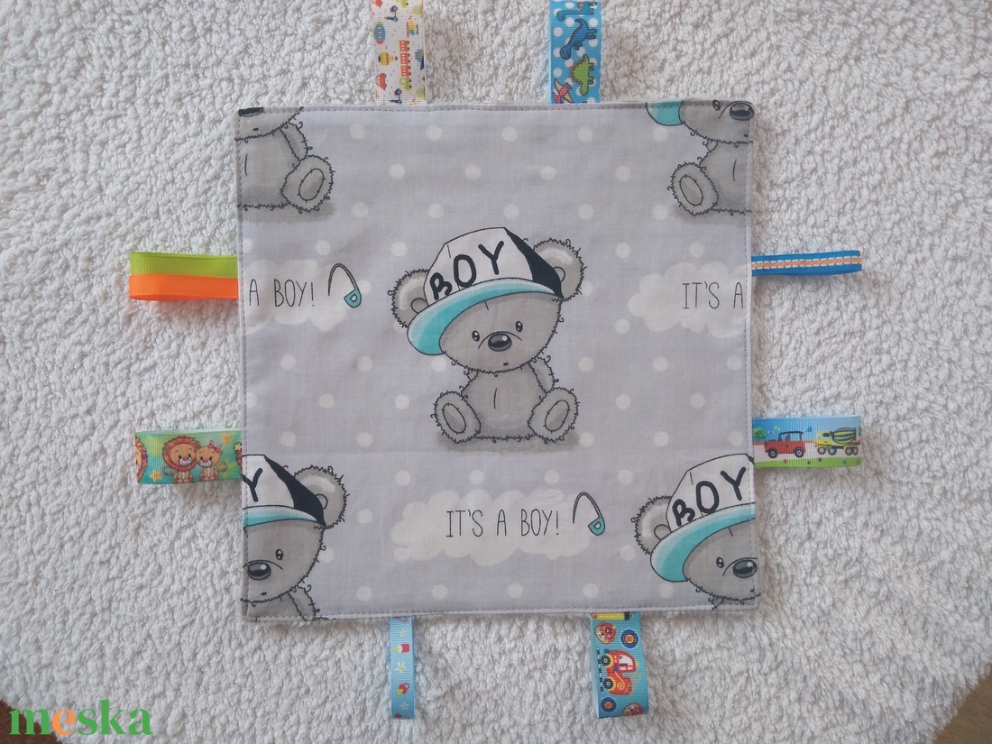 Baba készségfejlesztő címkekendő,alvópárna - baba - mama - baba játékok - szundikendő, alvóka - Meska.hu