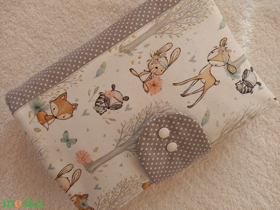 Erdei állatos Pelenkatáska, pelenkázótáska, - táska & tok - pelenkatáska - pelenkatartó tok - Meska.hu Erdei állatos Pelenkatáska, pelenkázótáska, - táska & tok - pelenkatáska - pelenkatartó tok - Meska.hu