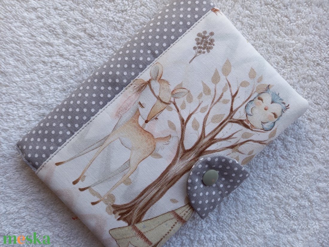 Egészségügy kiskönyv borító textilből - baba - mama - babaemlékek - egészségügyi kiskönyv borító - Meska.hu