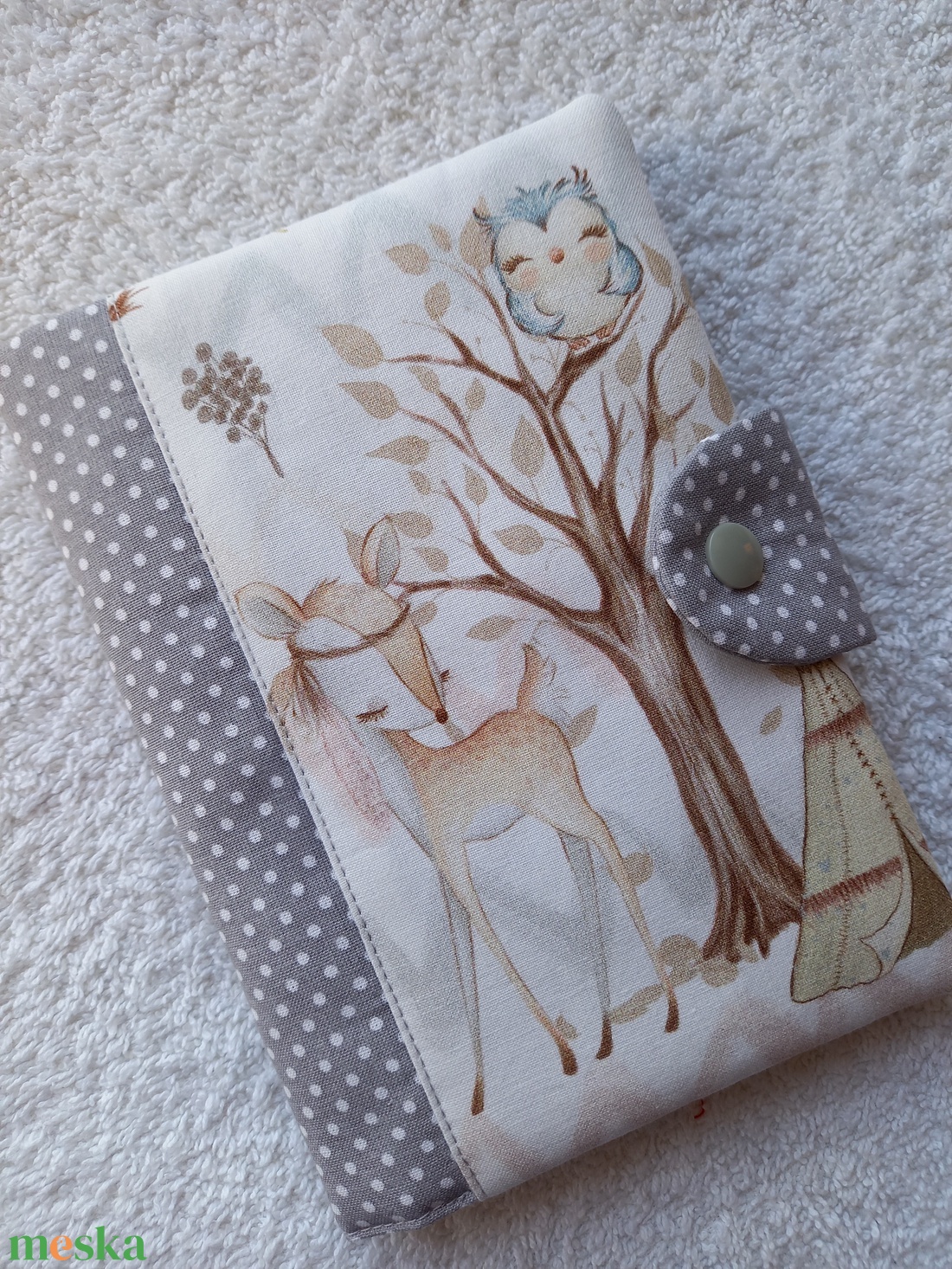 Egészségügy kiskönyv borító textilből - baba - mama - babaemlékek - egészségügyi kiskönyv borító - Meska.hu