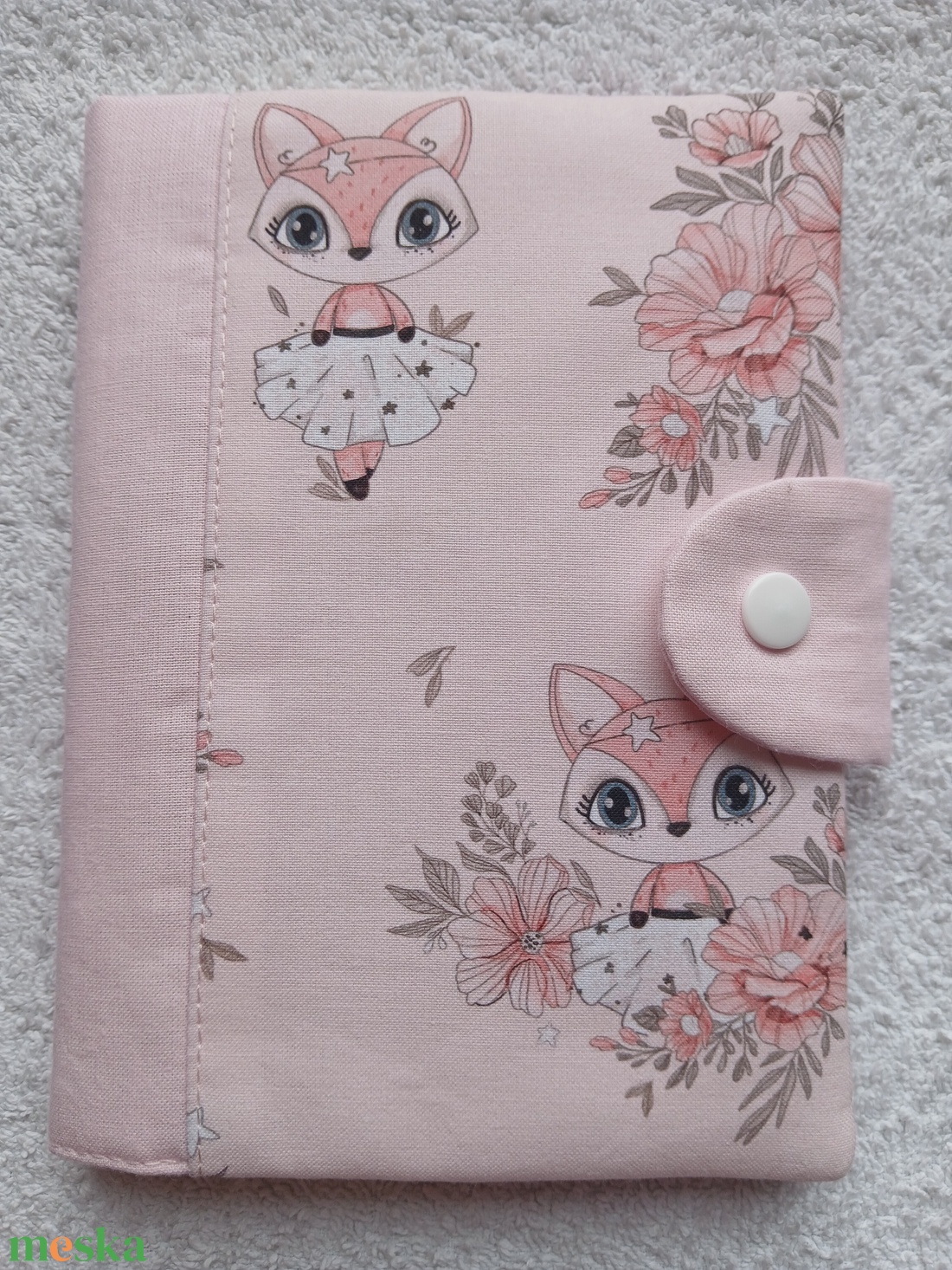 Új Design -  Egészségügyi könyv borító textilből - baba - mama - babaemlékek - egészségügyi kiskönyv borító - Meska.hu