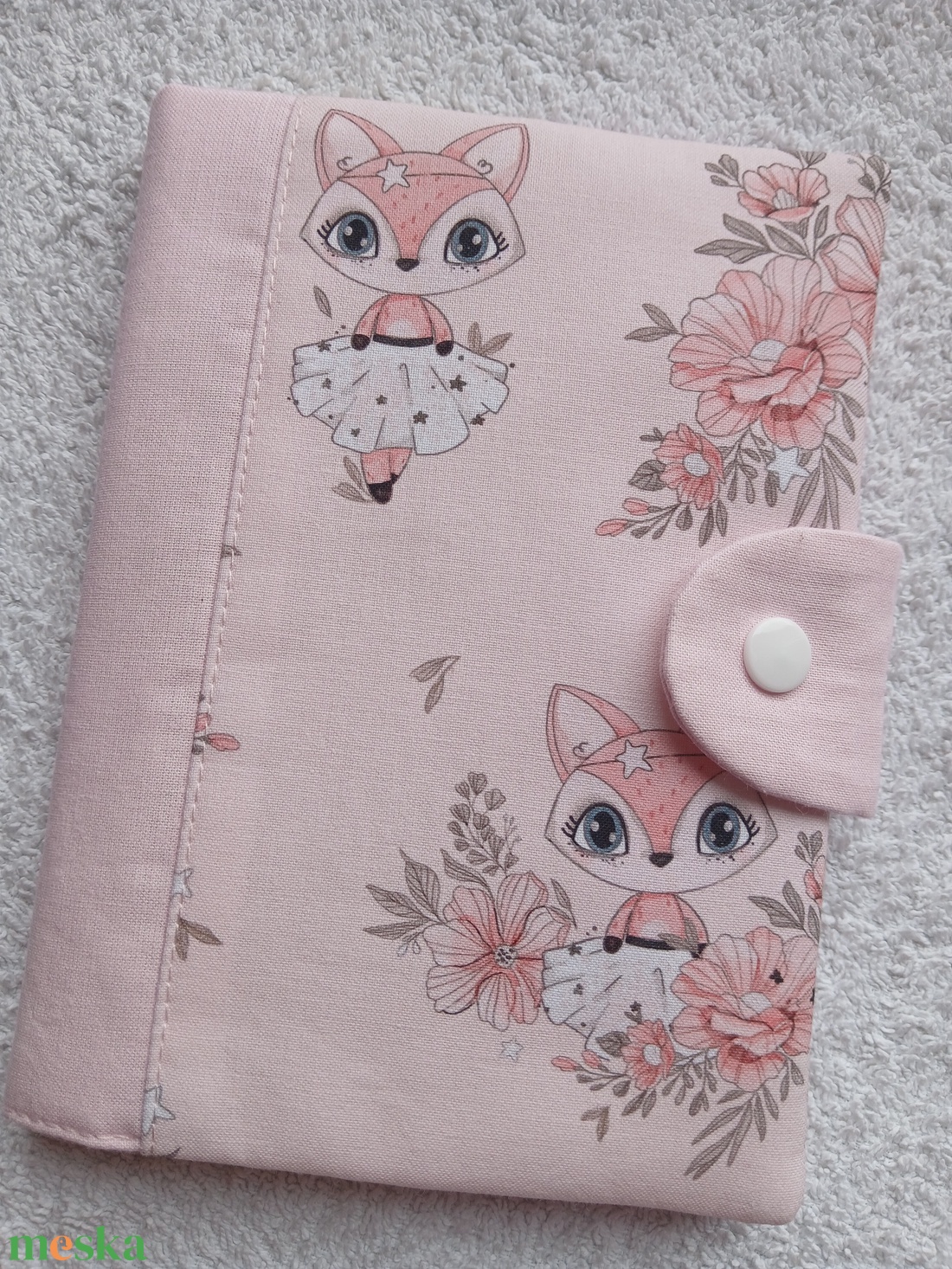 Új Design -  Egészségügyi könyv borító textilből - baba - mama - babaemlékek - egészségügyi kiskönyv borító - Meska.hu