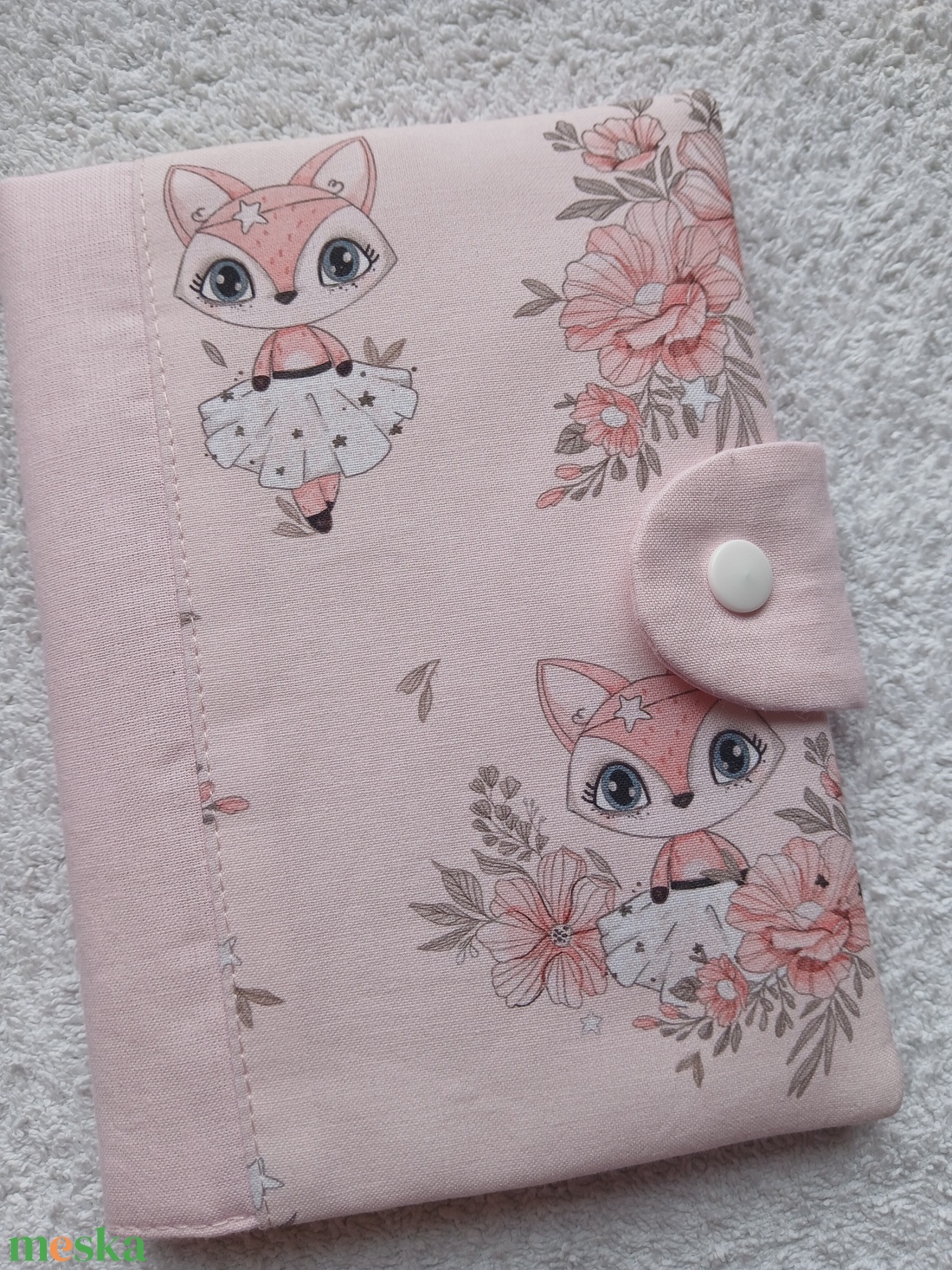 Új Design -  Egészségügyi könyv borító textilből - baba - mama - babaemlékek - egészségügyi kiskönyv borító - Meska.hu