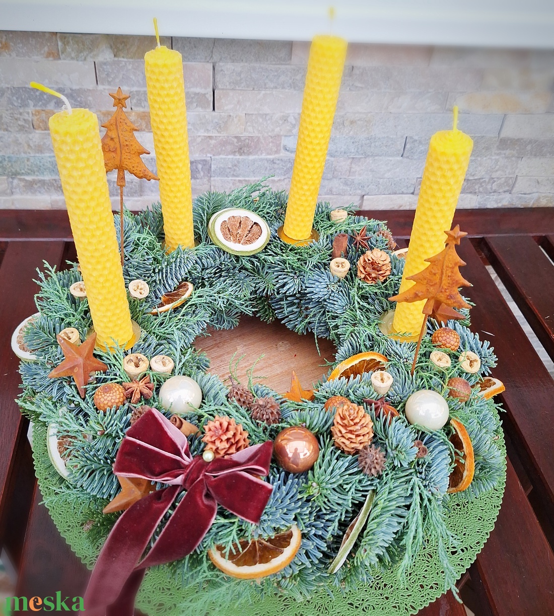 Adventi koszorú - otthon & életmód - dekoráció - asztal és polc dekoráció - asztaldísz - Meska.hu