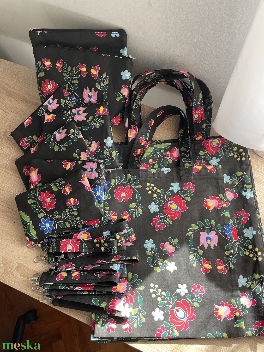 Matyómintás vászonszatyor -fekete - táska & tok - bevásárlás & shopper táska - shopper, textiltáska, szatyor - Meska.hu Matyómintás vászonszatyor -fekete - táska & tok - bevásárlás & shopper táska - shopper, textiltáska, szatyor - Meska.hu