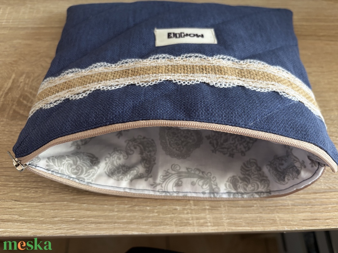 Tablett/e-book tartó tok sötétkék csipkével - táska & tok - ebook & tablet tok - Meska.hu