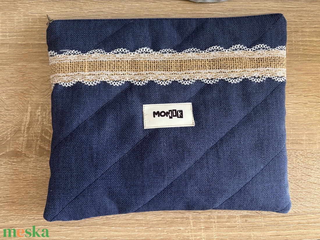 Tablett/e-book tartó tok sötétkék csipkével - táska & tok - ebook & tablet tok - Meska.hu