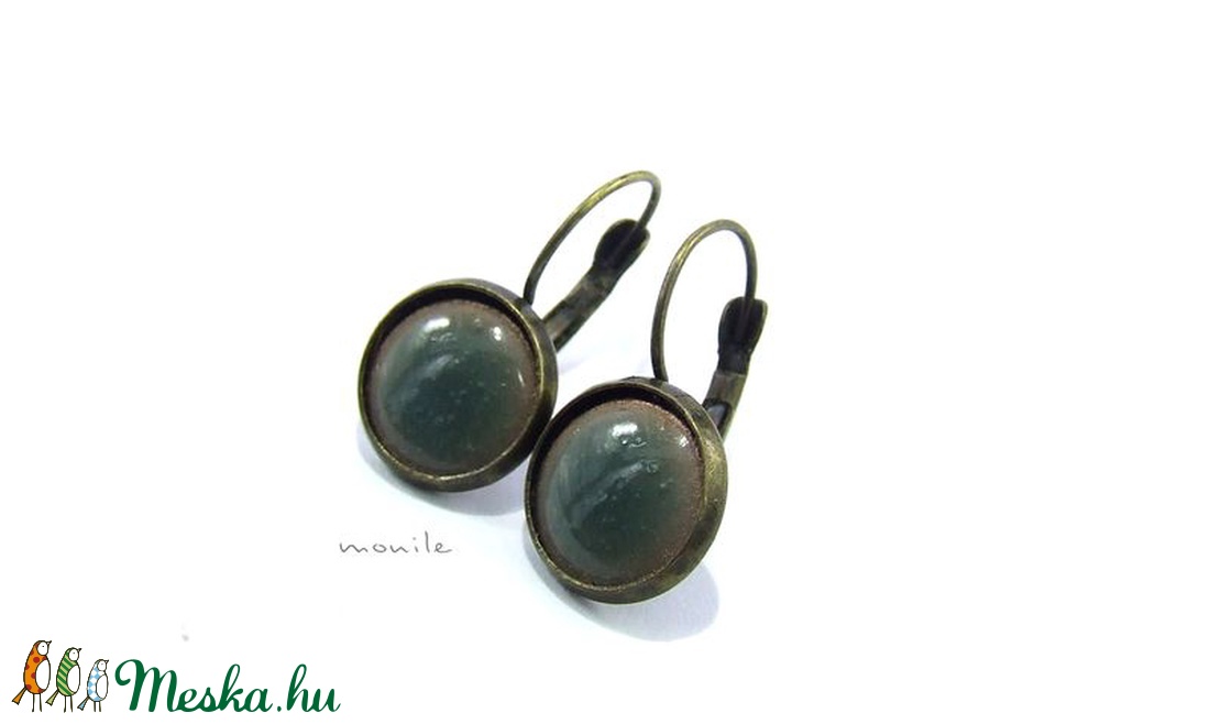 Pisztáciazöld tűzzománc fülbevaló - ékszer - fülbevaló - lógó fülbevaló - Meska.hu