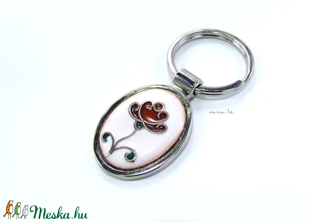 Virágos fehér-piros tűzzománc kulcstartó - táska & tok - kulcstartó & táskadísz - kulcstartó - Meska.hu