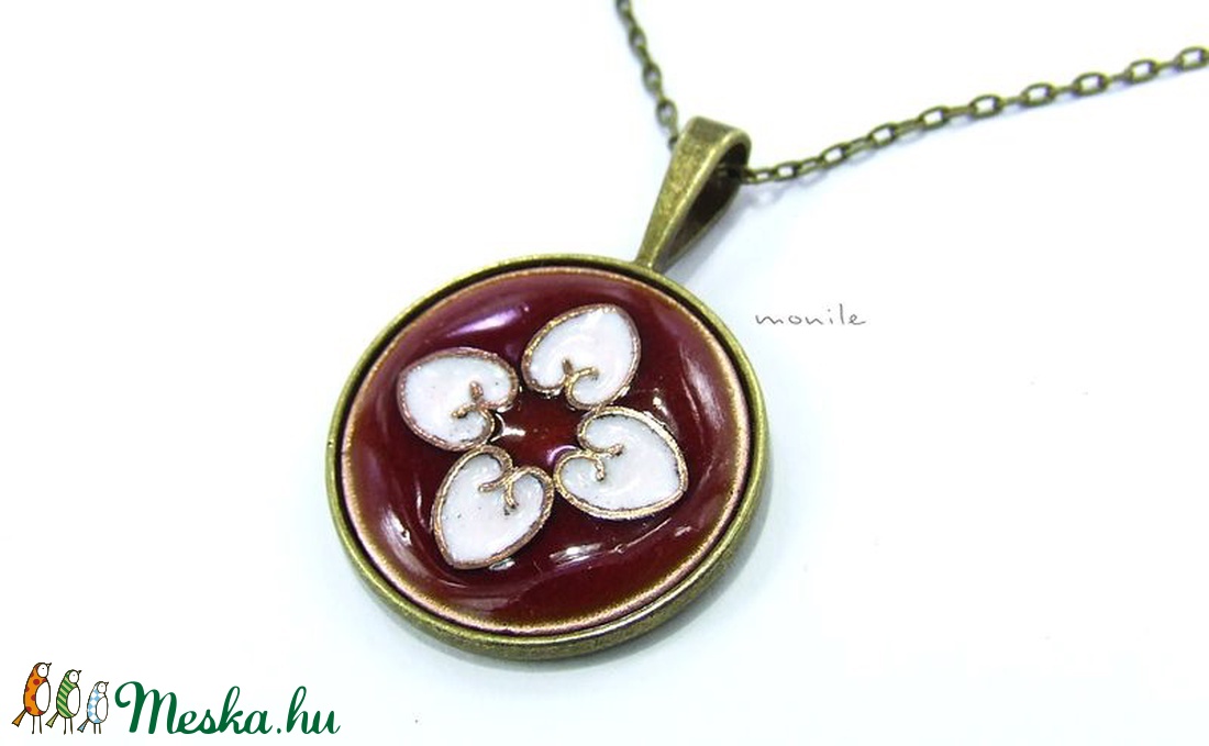 Bordó-fehér tűzzománc nyaklánc -  - Meska.hu