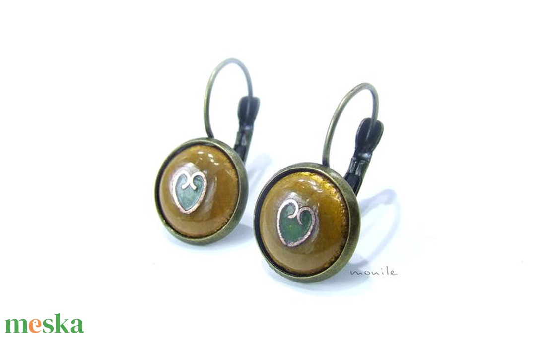 Tűzzománc fülbevaló - szíves mustársárga-zöld - ékszer - fülbevaló - lógó fülbevaló - Meska.hu