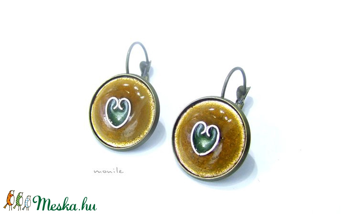 Szives mustársárga-zöld tűzzománc fülbevaló - ékszer - fülbevaló - lógó fülbevaló - Meska.hu