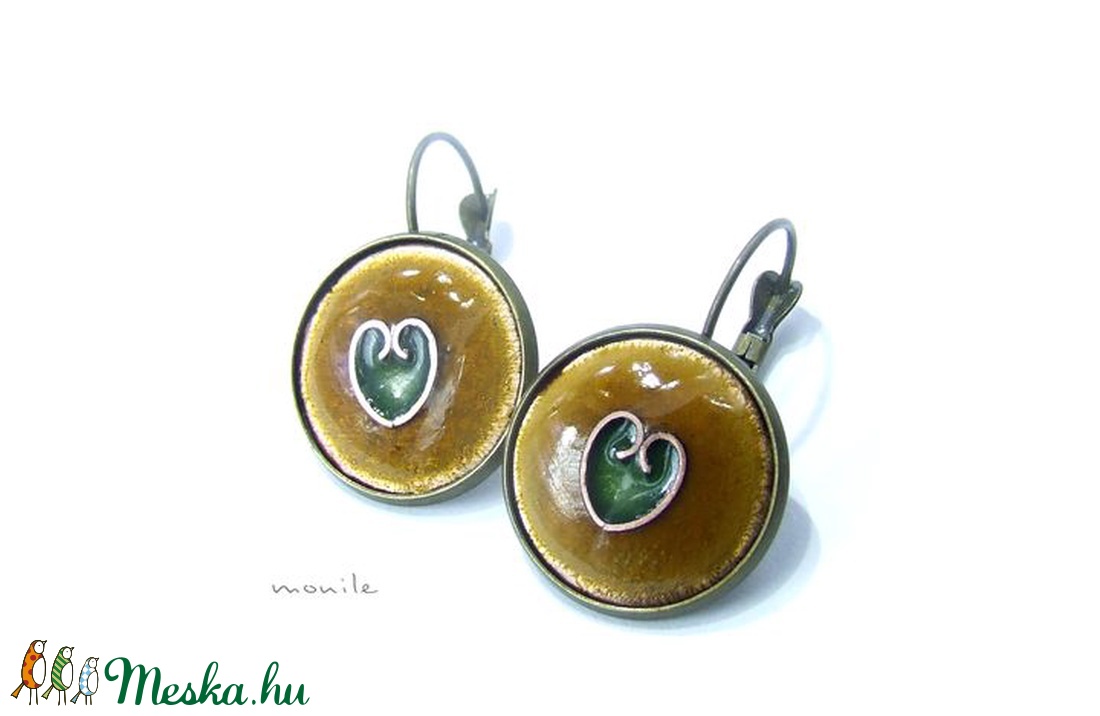 Szives mustársárga-zöld tűzzománc fülbevaló - ékszer - fülbevaló - lógó fülbevaló - Meska.hu