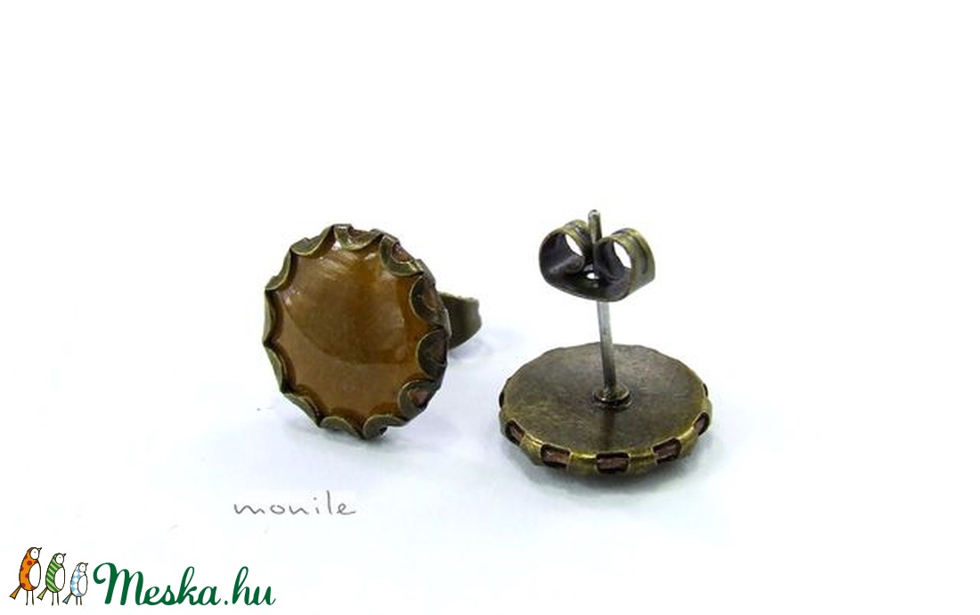 Mustársárga tűzzománc bedugós fülbevaló hullámos széllel - ékszer - fülbevaló - pötty fülbevaló - Meska.hu