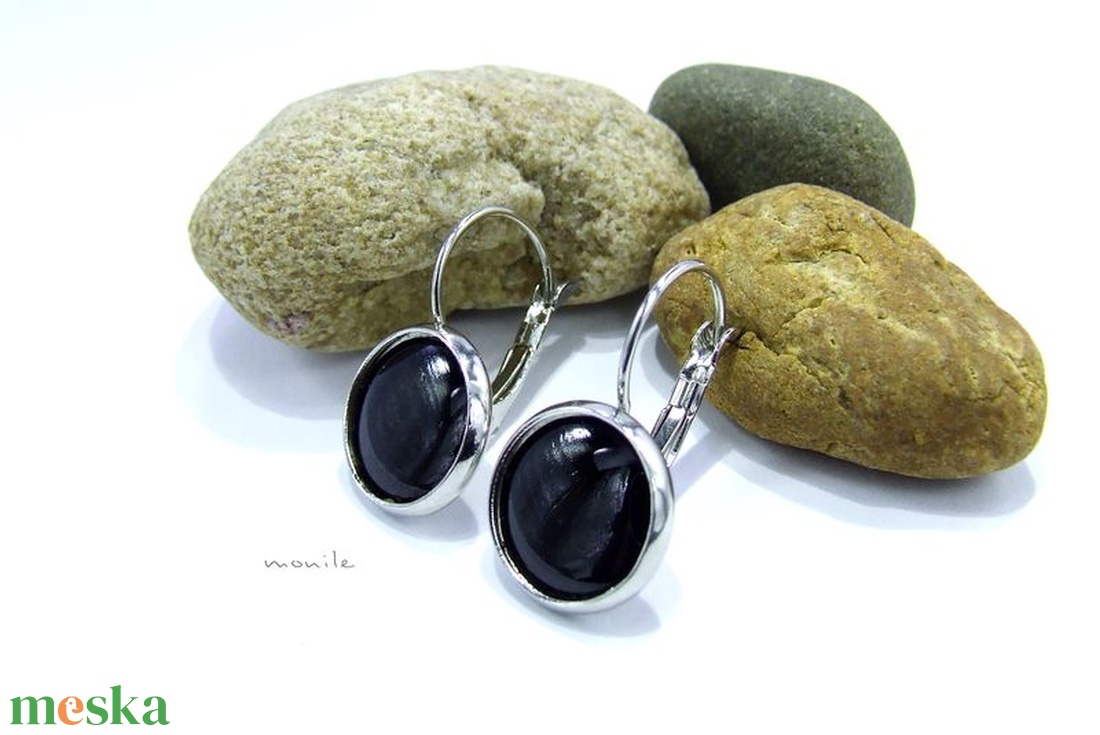 Fekete tűzzománc fülbevaló - ékszer - fülbevaló - lógó fülbevaló - Meska.hu