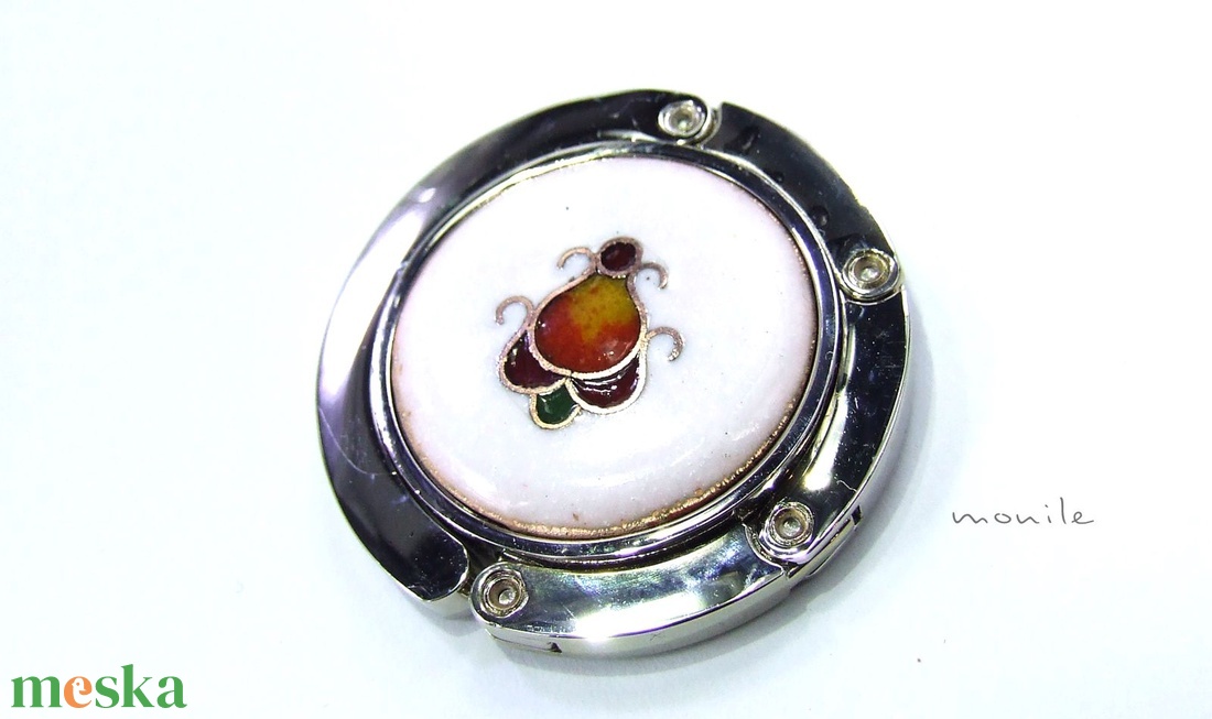 Virágos fehér-narancs tűzzománc táskatartó -  - Meska.hu