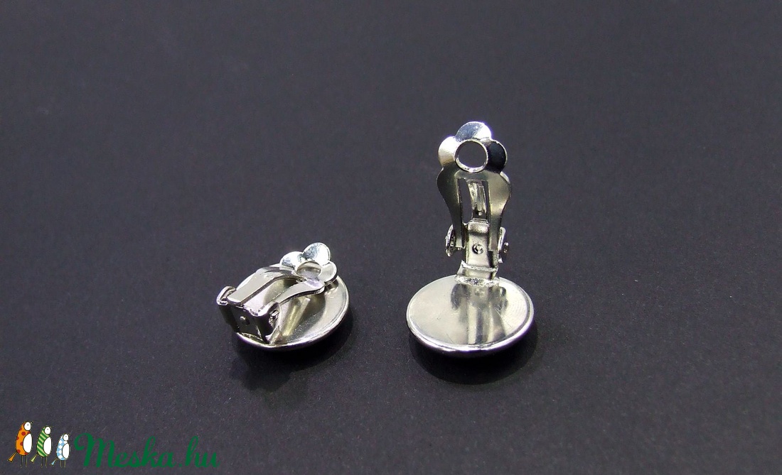 Klipsz tűzzománc fülbevaló - fehér - ékszer - fülbevaló - klipsz - Meska.hu