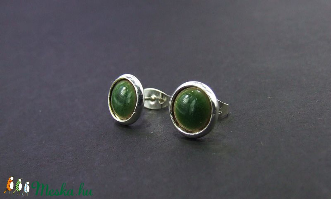 Haragoszöld tűzzománc bedugós fülbevaló -  - Meska.hu