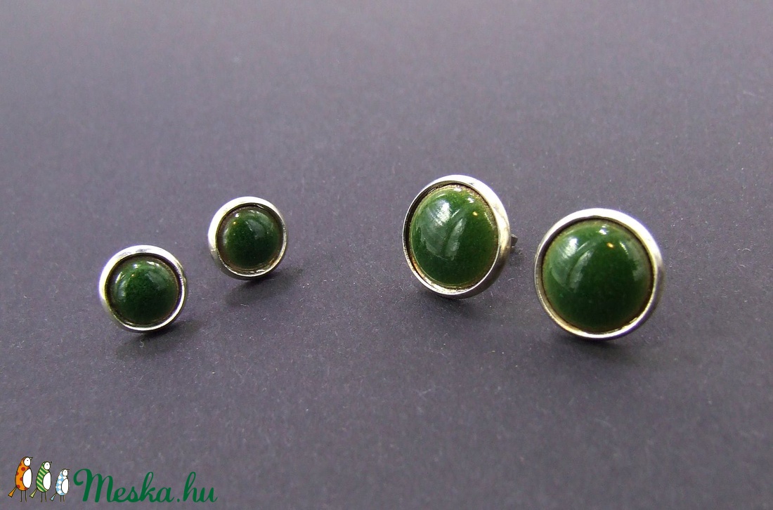 Haragoszöld tűzzománc bedugós fülbevaló -  - Meska.hu