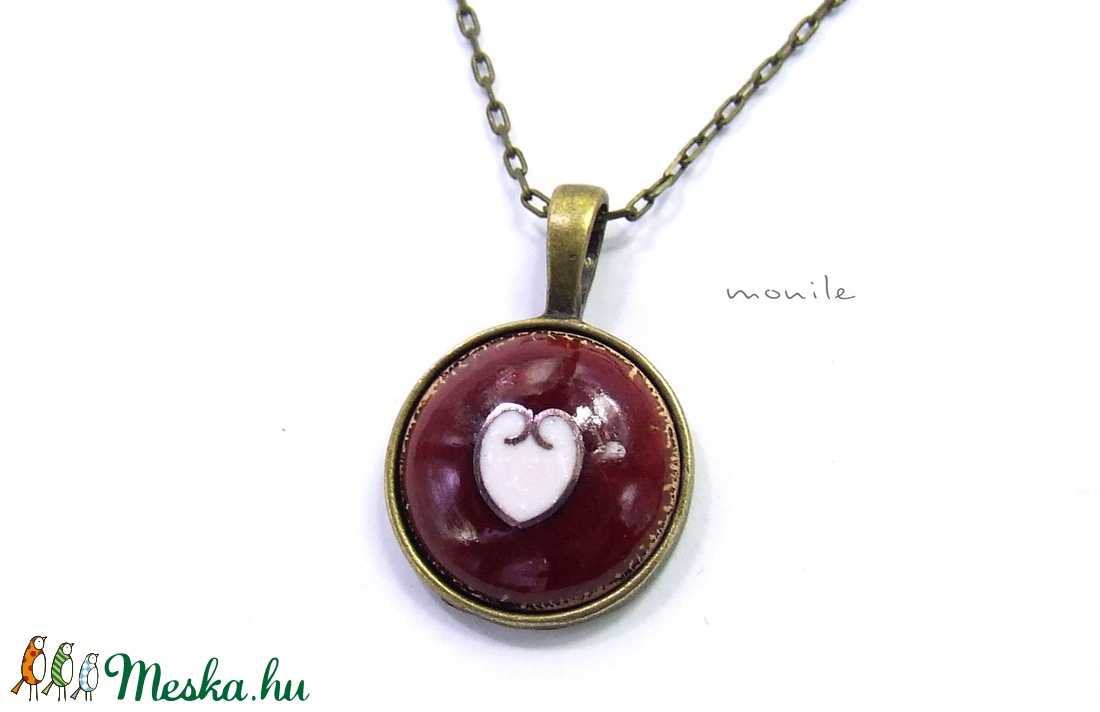 Szíves bordó-fehér tűzzománc nyaklánc -  - Meska.hu