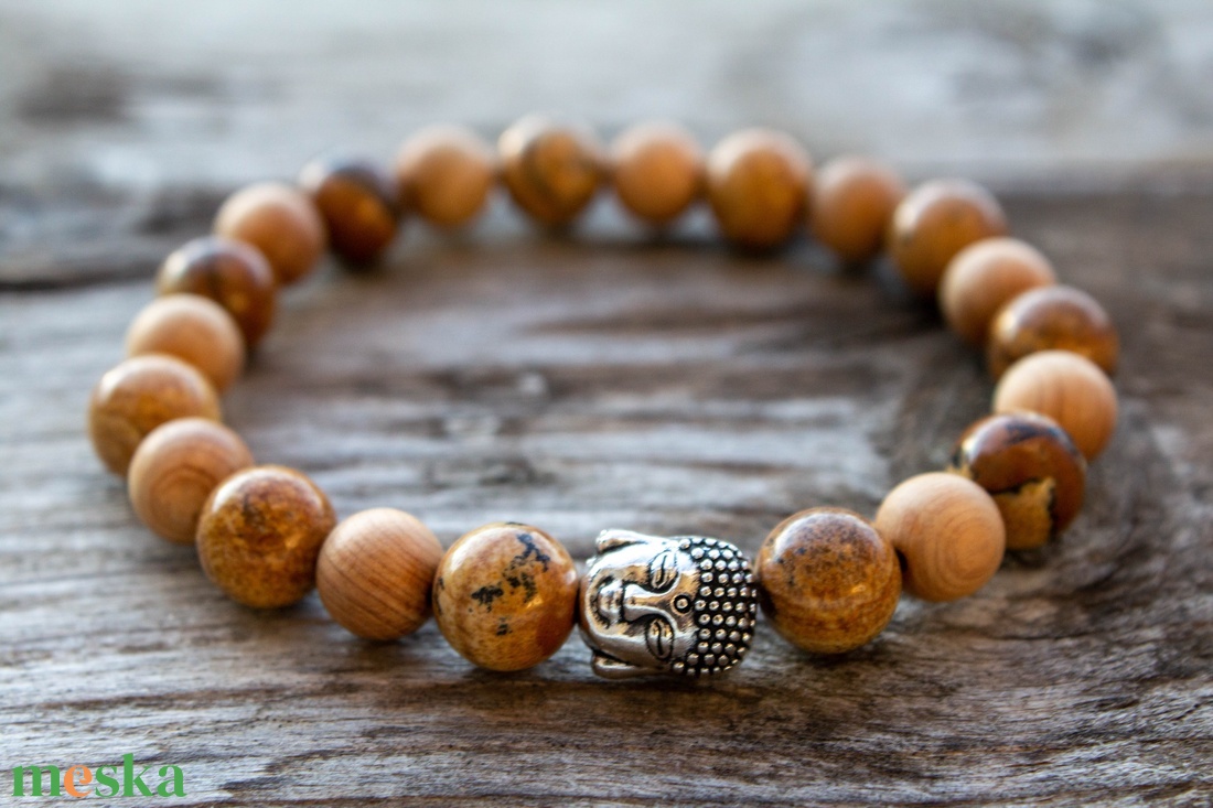 Lhásza karkötő - szantálfa és képjáspisból - ékszer - karkötő - gyöngyös karkötő - Meska.hu