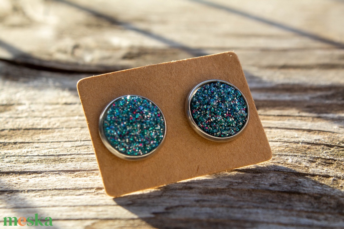 Cabochon fülbevalók - ékszer - fülbevaló - pötty fülbevaló - Meska.hu Cabochon fülbevalók - ékszer - fülbevaló - pötty fülbevaló - Meska.hu