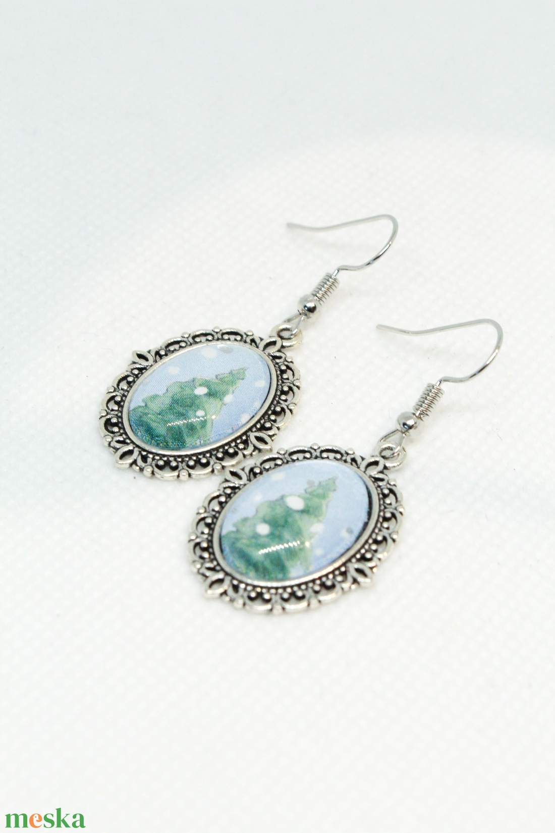 Üveglencsés karácsonyi fülik - ékszer - fülbevaló - lógó fülbevaló - Meska.hu