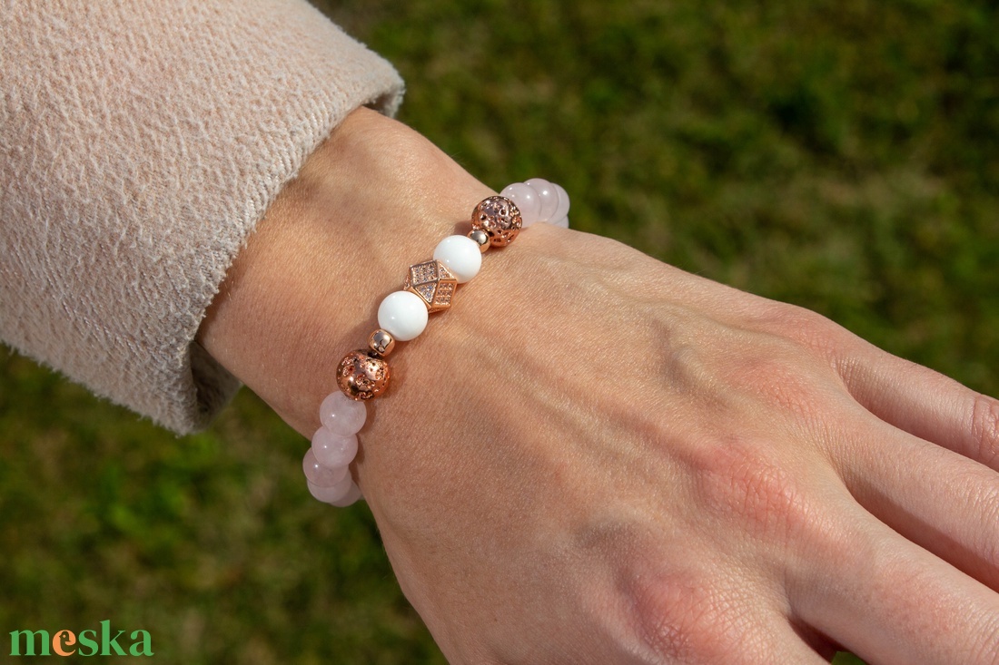 Rózsakvarc cirkónia karkötő - ékszer - karkötő - charm karkötő - Meska.hu