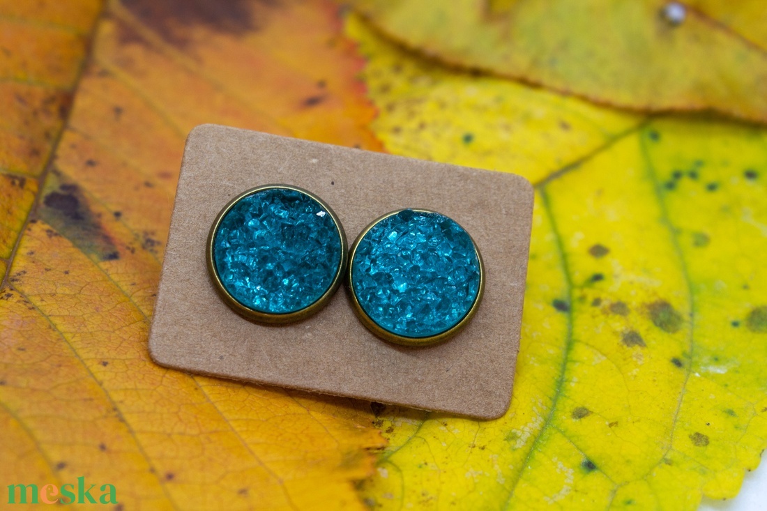 Berlin cabochon fülbevaló - ékszer - fülbevaló - pötty fülbevaló - Meska.hu Berlin cabochon fülbevaló - ékszer - fülbevaló - pötty fülbevaló - Meska.hu