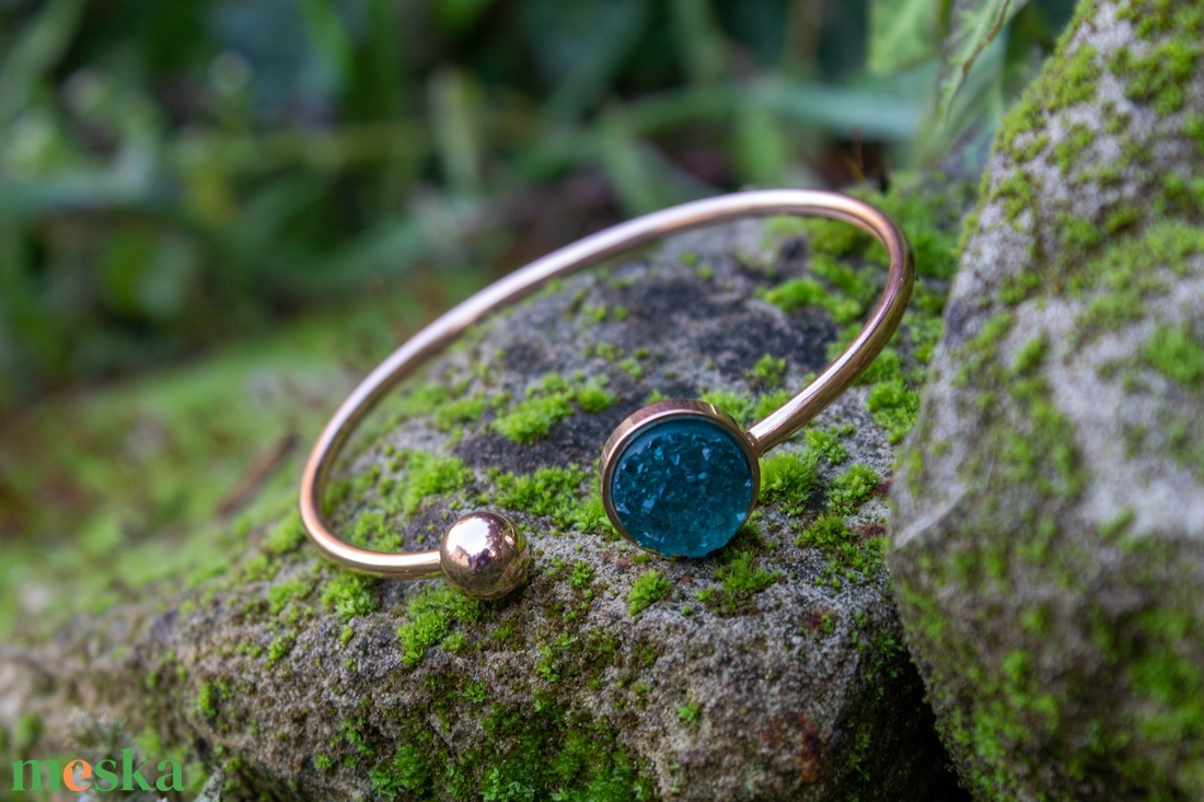 Berlin karkötő - ékszer - fülbevaló - pötty fülbevaló - Meska.hu