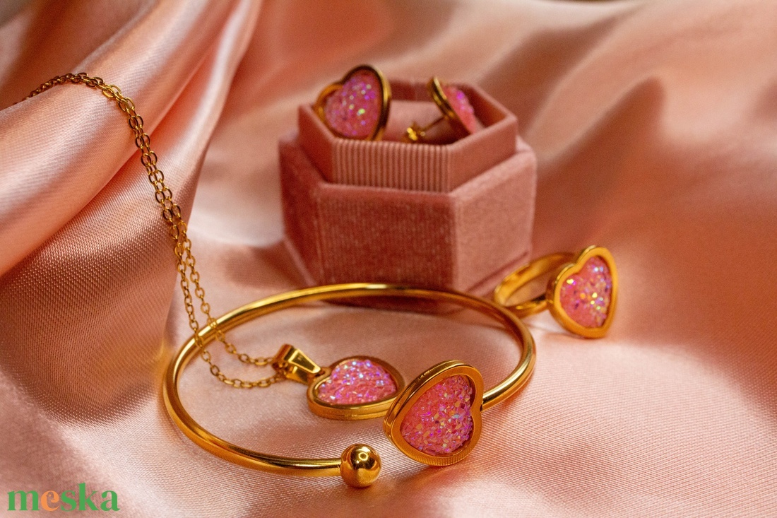 Róza szivecskés szett - ékszer - ékszerszett - Meska.hu