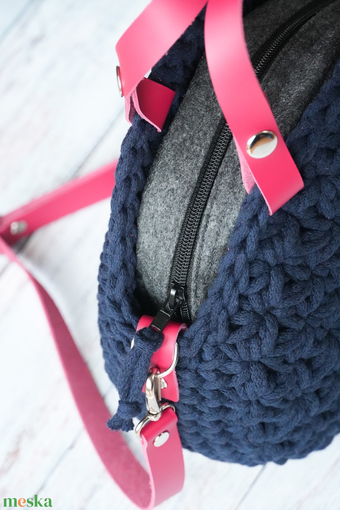 Bella horgolt kézi- és crossbody táska - táska & tok - kézitáska & válltáska - vállon átvethető táska - Meska.hu Bella horgolt kézi- és crossbody táska - táska & tok - kézitáska & válltáska - vállon átvethető táska - Meska.hu
