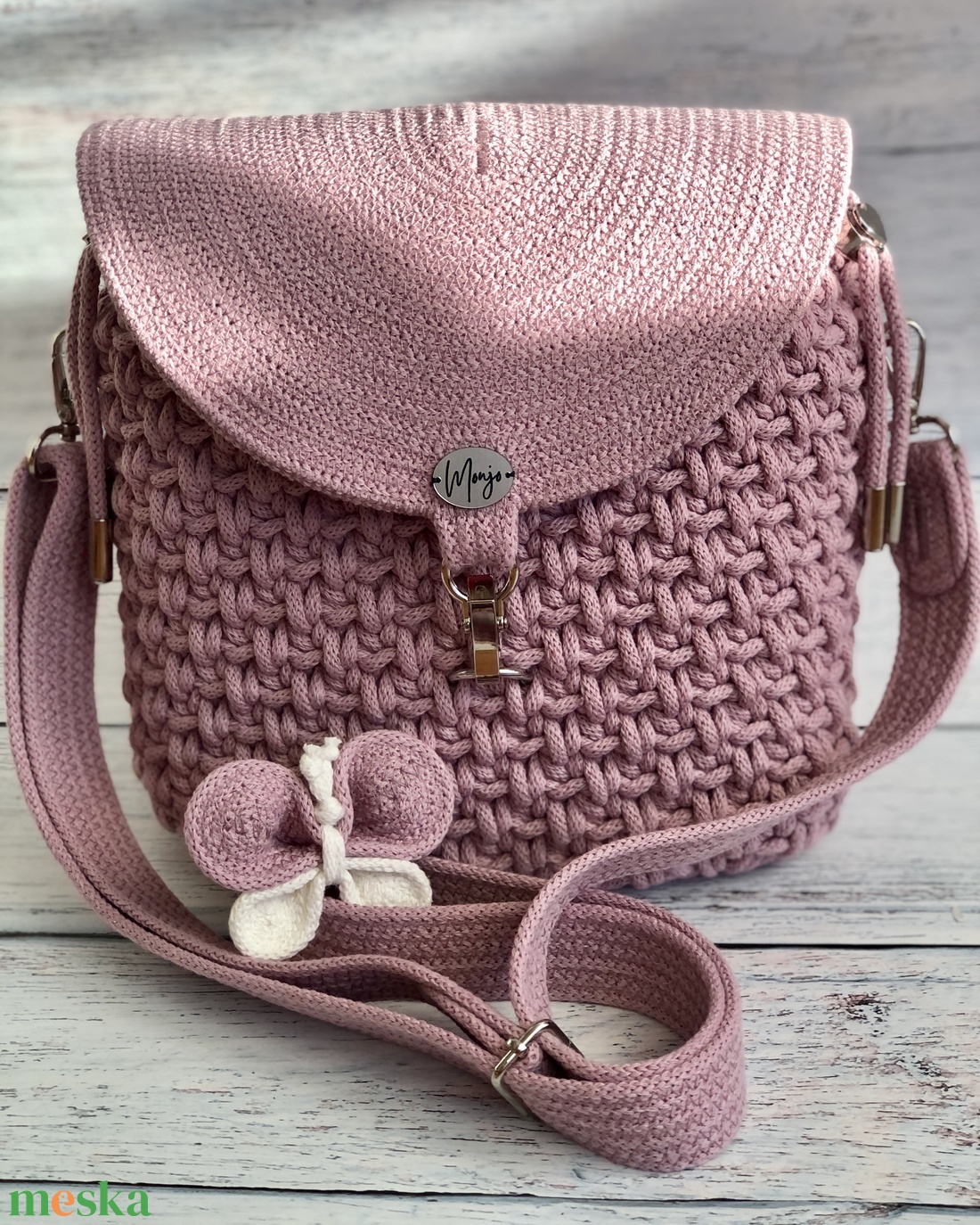 Scarlett crossbody táska - táska & tok - kézitáska & válltáska - vállon átvethető táska - Meska.hu Scarlett crossbody táska - táska & tok - kézitáska & válltáska - vállon átvethető táska - Meska.hu