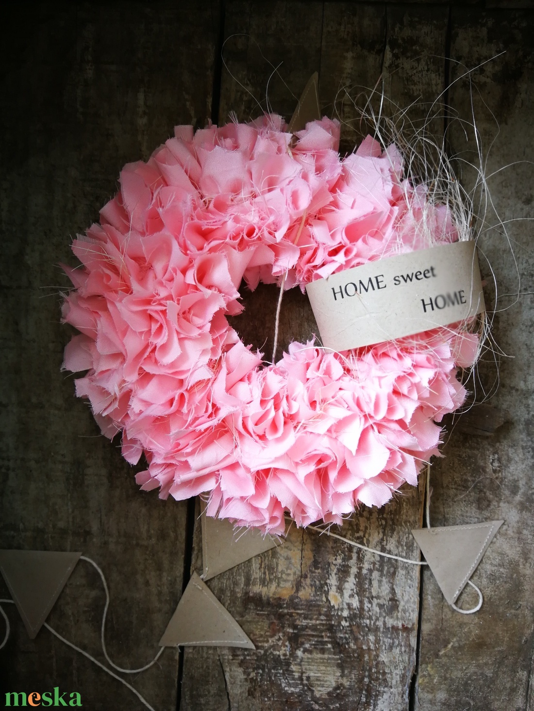 Textilszálas dekoráció, kopogtató, köszönönőajándék - 20 cm  - otthon & életmód - dekoráció - ajtó- és ablak dekoráció - ajtódísz & kopogtató - Meska.hu